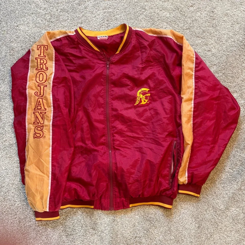 Vintage Team Edition USC Trojans Windbreaker Jacket Red Gold Full Zip Mens XL